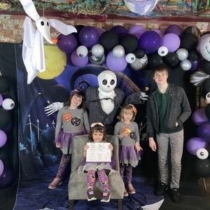 Meet your Posher, Johnell